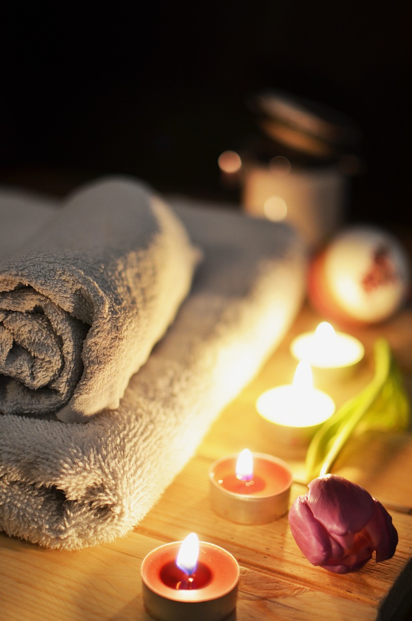Relaxing treatment room ambiance at Acu-Pressure-Therapy